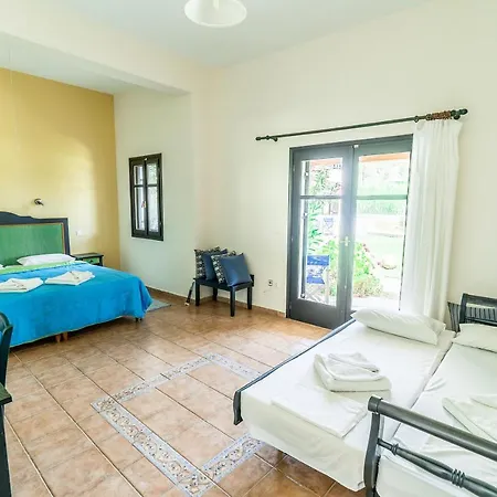 Aktaion Hotel